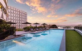 Hilton & Residences 5*